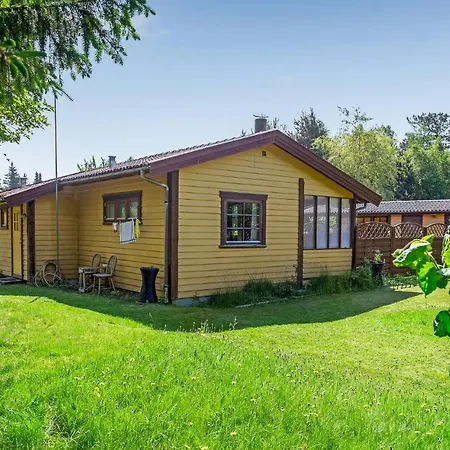 Dom wakacyjny Pet Friendly In With Wifi Højby