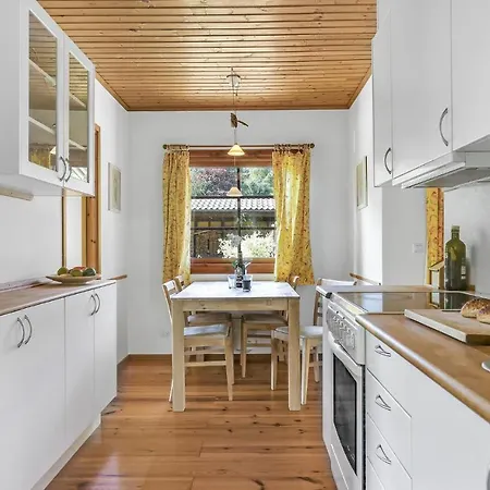 3 Bedroom Cozy In Højby